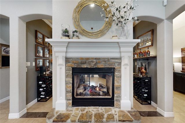 5114 Congressional Drive, College Station, TX 77845
