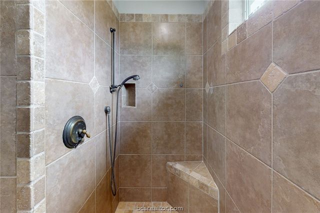 5114 Congressional Drive, College Station, TX 77845