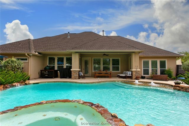 5114 Congressional Drive, College Station, TX 77845