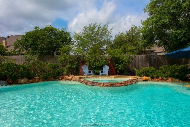 5114 Congressional Drive, College Station, TX 77845