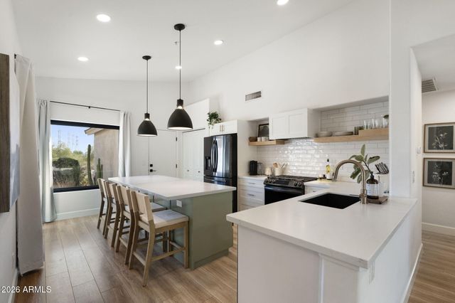 10272 E MALLOW Circle, Scottsdale, AZ 85255