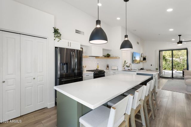 10272 E MALLOW Circle, Scottsdale, AZ 85255