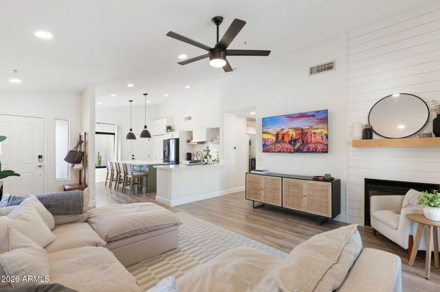 10272 E MALLOW Circle, Scottsdale, AZ 85255