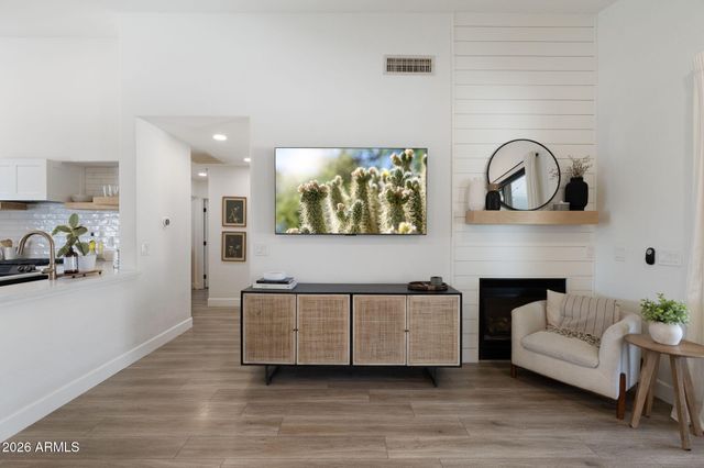 10272 E MALLOW Circle, Scottsdale, AZ 85255