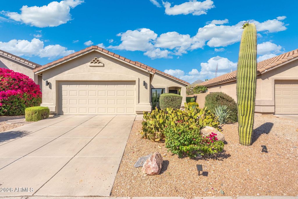 Image 3 of property listing at 10272 E MALLOW Circle, Scottsdale, AZ 85255
