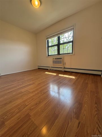 316 121st Street 72A, College Point, NY 11356