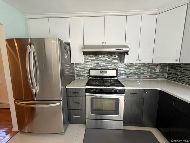 316 121st Street 72A, College Point, NY 11356