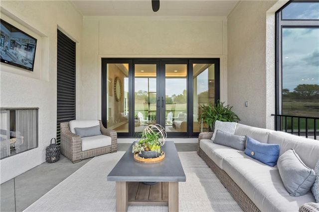 4506 W 136th Terrace, Leawood, KS 66224