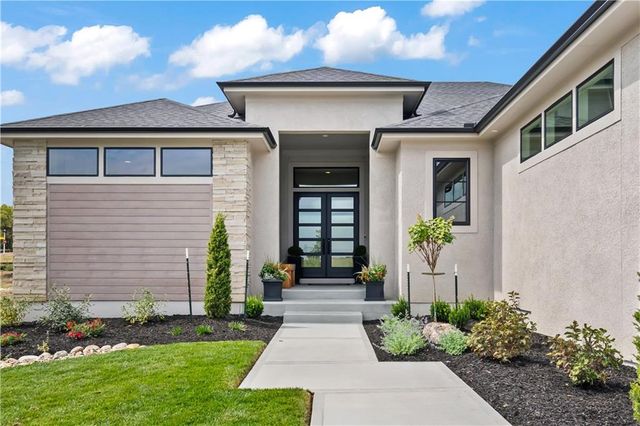 4506 W 136th Terrace, Leawood, KS 66224