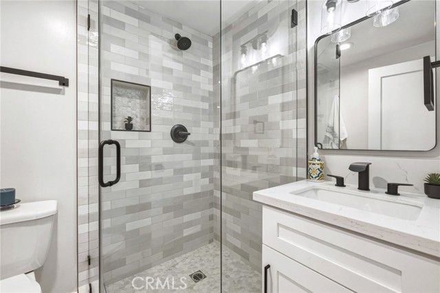 4012 Ellenita, Tarzana (los Angeles), CA 91356