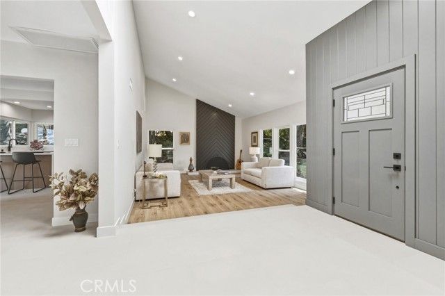 4012 Ellenita, Tarzana (los Angeles), CA 91356