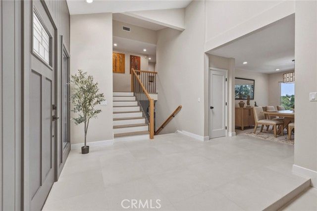 4012 Ellenita, Tarzana (los Angeles), CA 91356