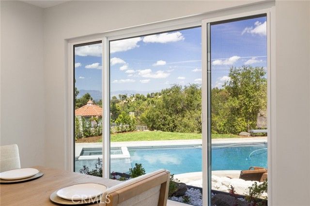 4012 Ellenita, Tarzana (los Angeles), CA 91356