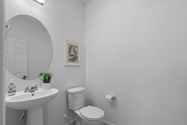 8838 Ariston Ln, Elk Grove, CA 95758