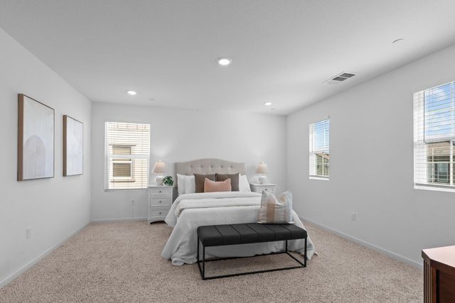 8838 Ariston Ln, Elk Grove, CA 95758