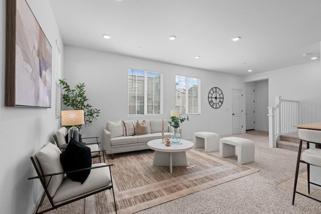 8838 Ariston Ln, Elk Grove, CA 95758