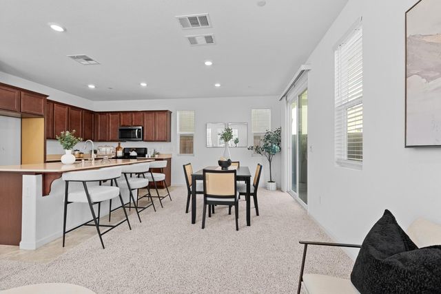 8838 Ariston Ln, Elk Grove, CA 95758