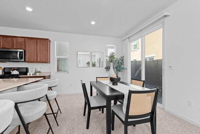 8838 Ariston Ln, Elk Grove, CA 95758