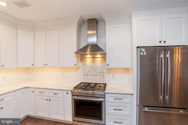 65 CHURCH ST, Lambertville, NJ 08530