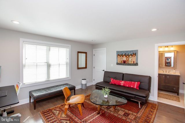 65 CHURCH ST, Lambertville, NJ 08530