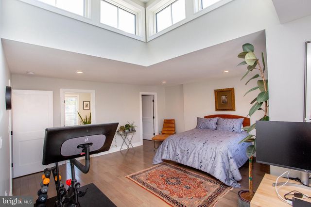 65 CHURCH ST, Lambertville, NJ 08530