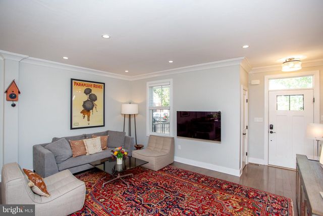 65 CHURCH ST, Lambertville, NJ 08530