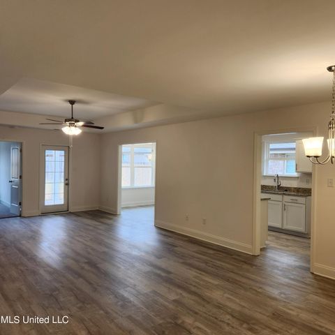 7736 Ferndale Drive, Olive Branch, MS 38654