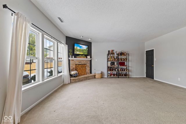 13424 N Badger Grove Drive, Camby, IN 46113