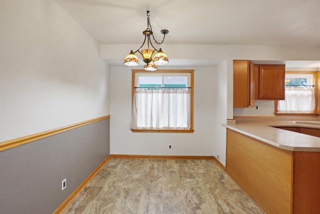 5875 S Quality AVENUE, Cudahy, WI 53110