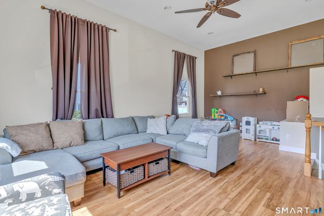 5 Charlton Street, Stratford, CT 06614