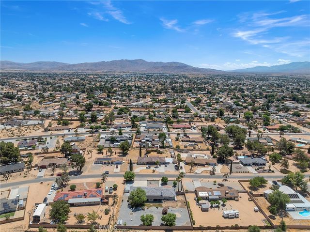 20375 Eyota, Apple Valley, CA 92308