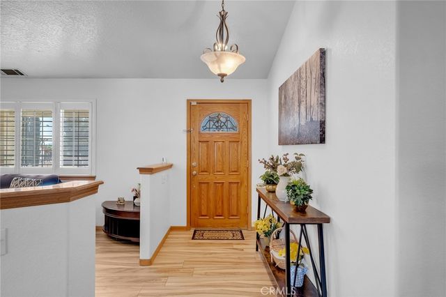20375 Eyota, Apple Valley, CA 92308