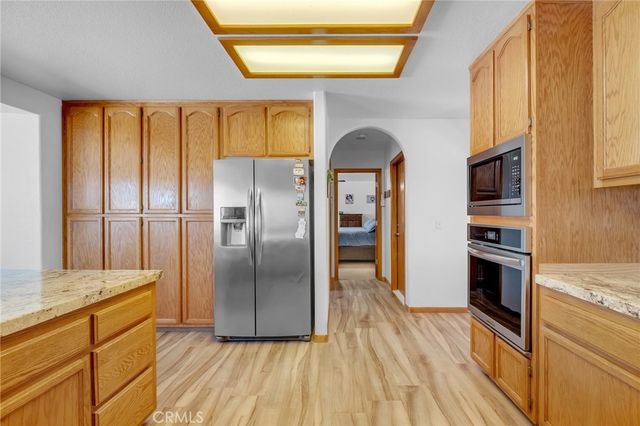 20375 Eyota, Apple Valley, CA 92308
