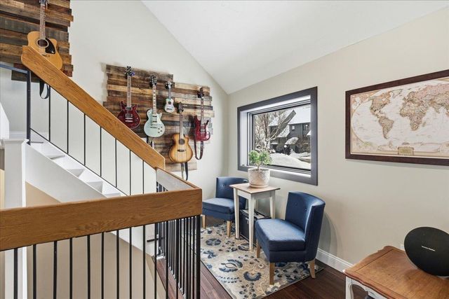 5 Tsienneto Rd Unit 75, Derry, NH 03038