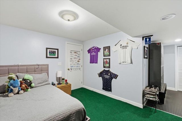 5 Tsienneto Rd Unit 75, Derry, NH 03038
