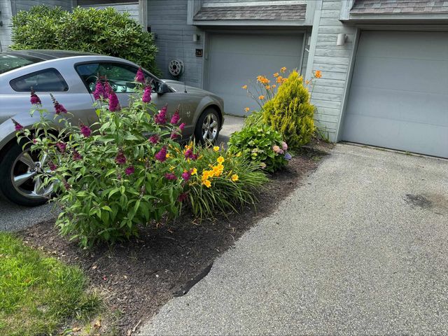 5 Tsienneto Rd Unit 75, Derry, NH 03038