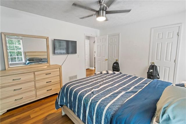 1476 Chateau Circle, Lawrenceville, GA 30043