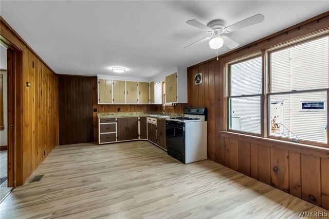 8794 Lower East Hill Road, Colden, NY 14033