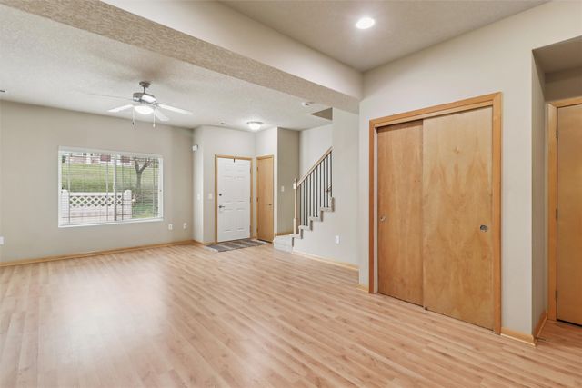 2321 Hart Avenue 2, Des Moines, IA 50320