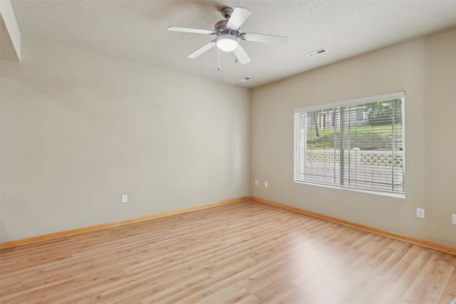 2321 Hart Avenue 2, Des Moines, IA 50320