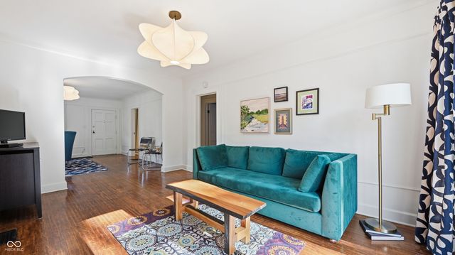4801 Carrollton Avenue, Indianapolis, IN 46205