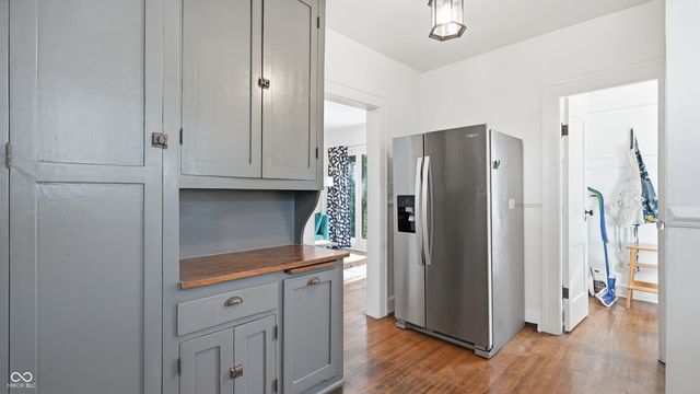 4801 Carrollton Avenue, Indianapolis, IN 46205