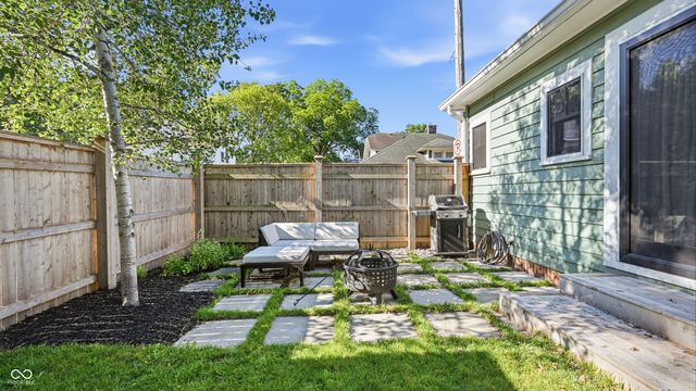 4801 Carrollton Avenue, Indianapolis, IN 46205