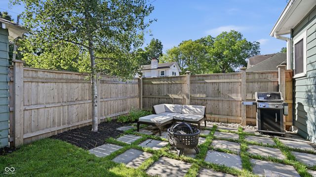 4801 Carrollton Avenue, Indianapolis, IN 46205