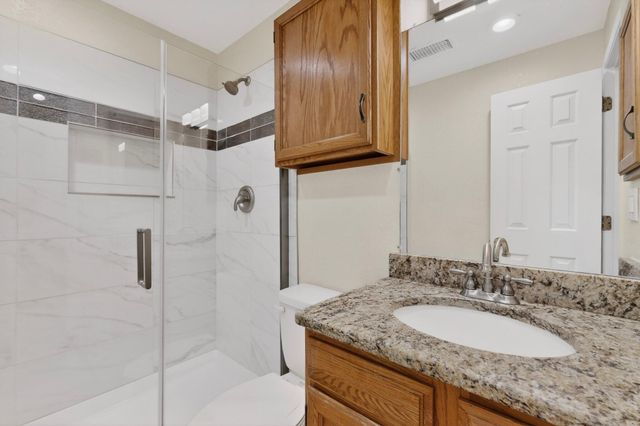 4004 67th Street NW, Albuquerque, NM 87120
