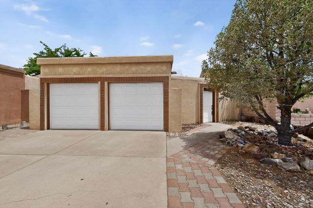 4004 67th Street NW, Albuquerque, NM 87120