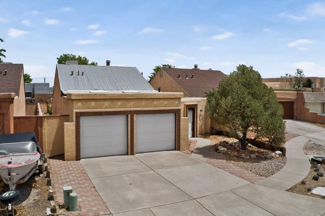 4004 67th Street NW, Albuquerque, NM 87120