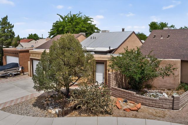 4004 67th Street NW, Albuquerque, NM 87120