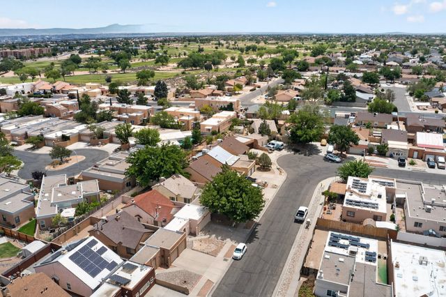 4004 67th Street NW, Albuquerque, NM 87120