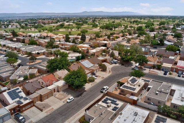 4004 67th Street NW, Albuquerque, NM 87120
